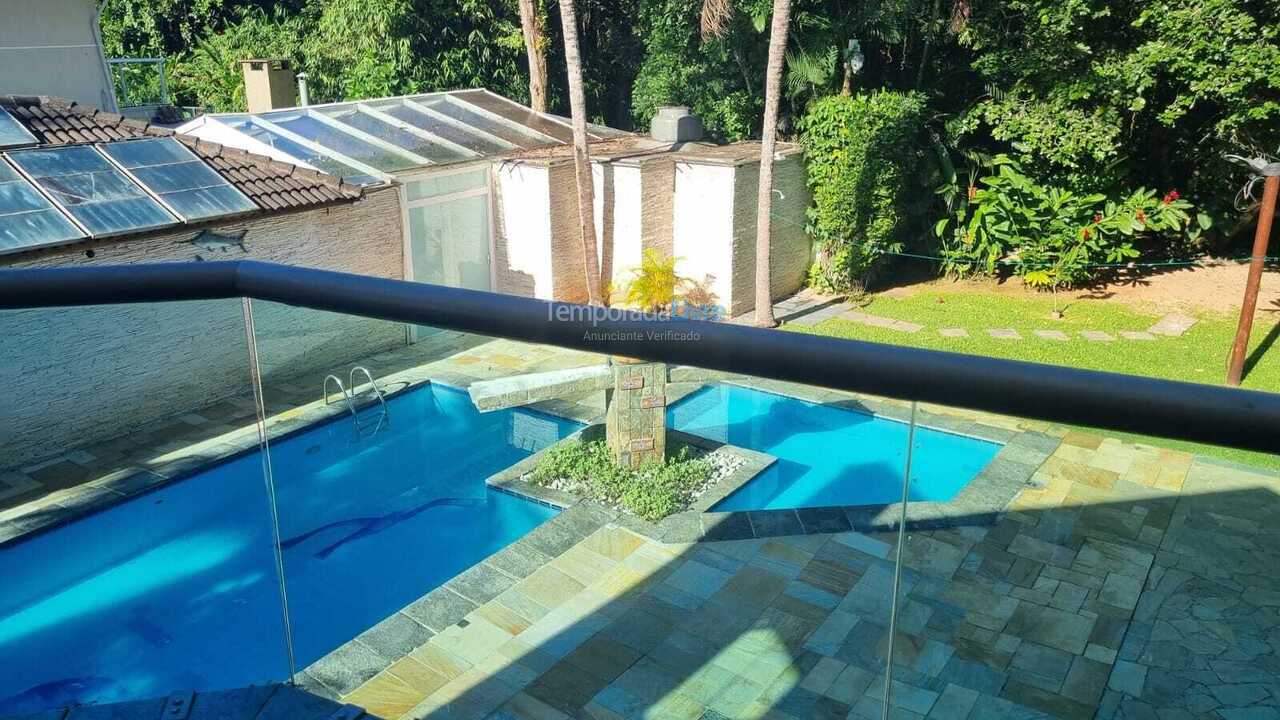 Casa para aluguel de temporada em Bertioga (Praia de Guaratuba)