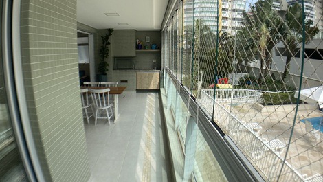 Apartment in Riviera de São Lourenço