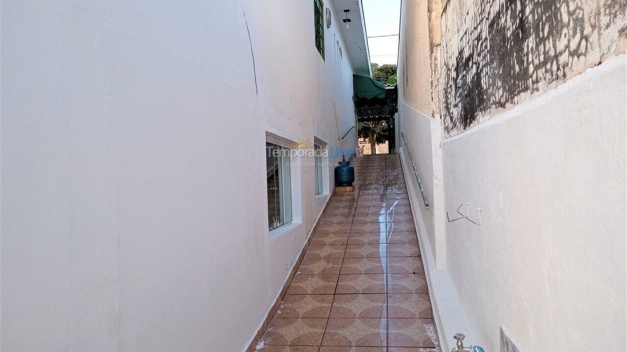 Casa para aluguel de temporada em águas de São Pedro (águas de São Pedro)