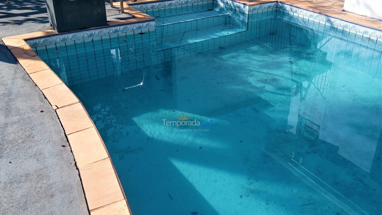 Casa para aluguel de temporada em águas de São Pedro (águas de São Pedro)
