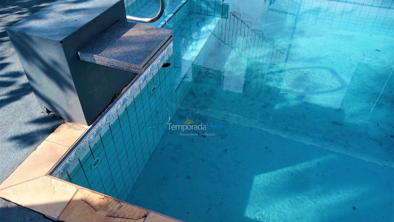 Casa para aluguel de temporada em águas de São Pedro (águas de São Pedro)