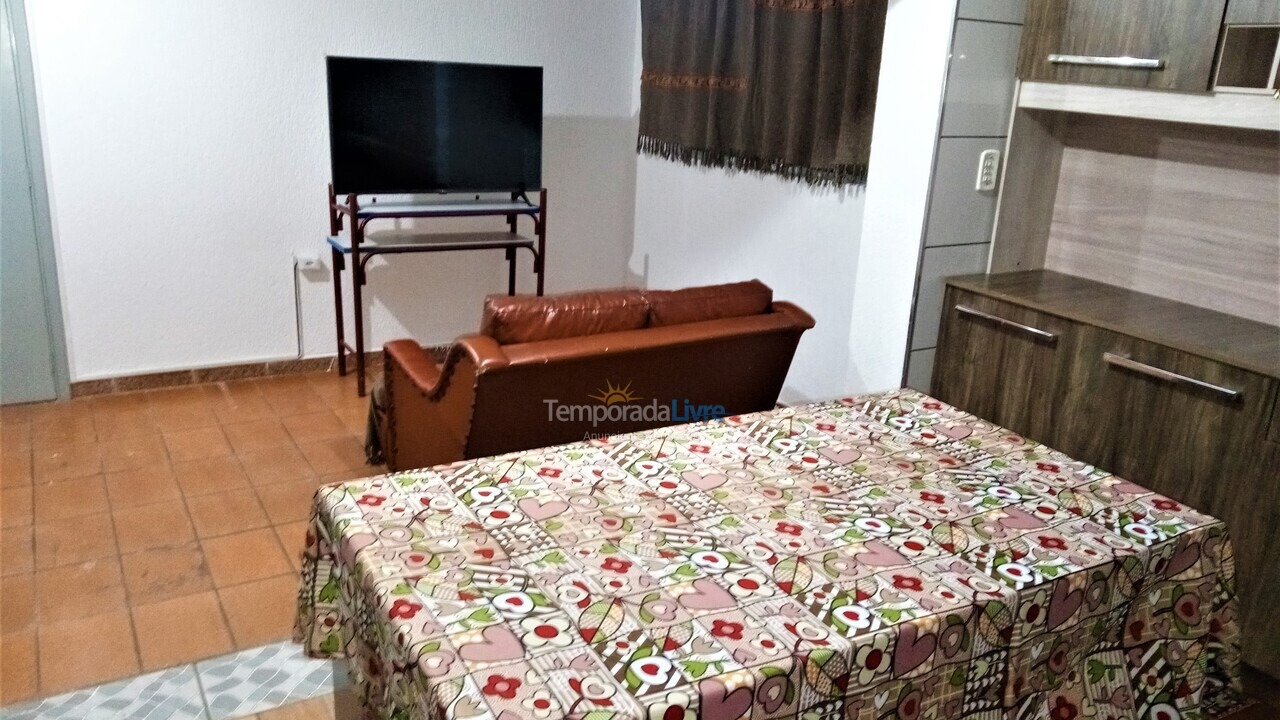 Casa para aluguel de temporada em águas de São Pedro (águas de São Pedro)