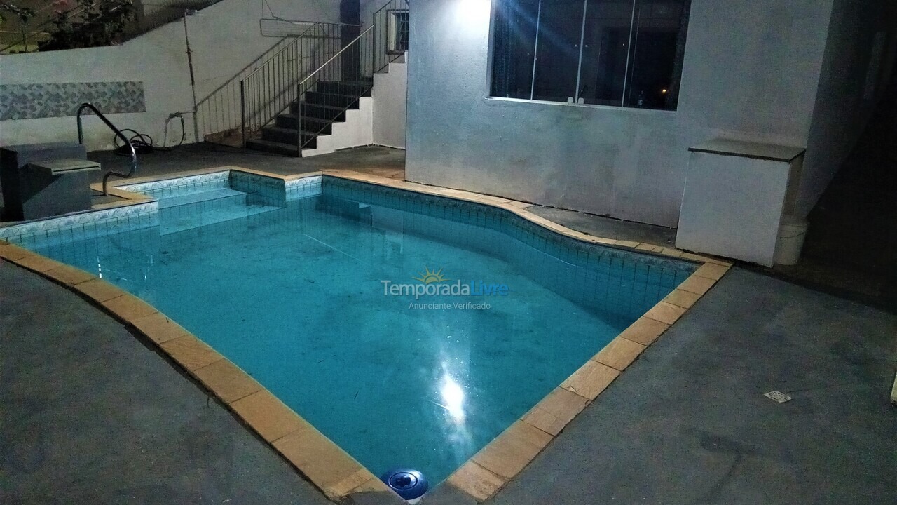 Casa para aluguel de temporada em águas de São Pedro (águas de São Pedro)