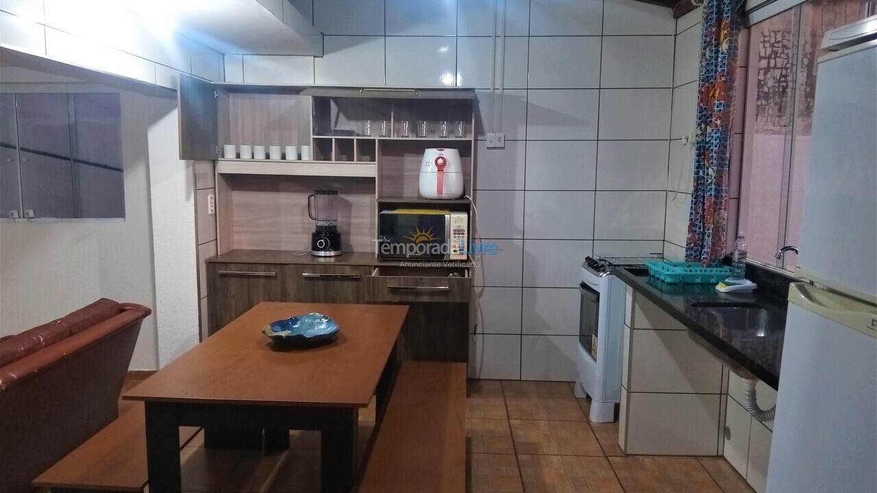 Casa para aluguel de temporada em águas de São Pedro (águas de São Pedro)