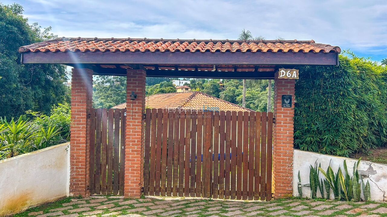 Ranch for vacation rental in Mairinque (Condomínio Porta do Sol)