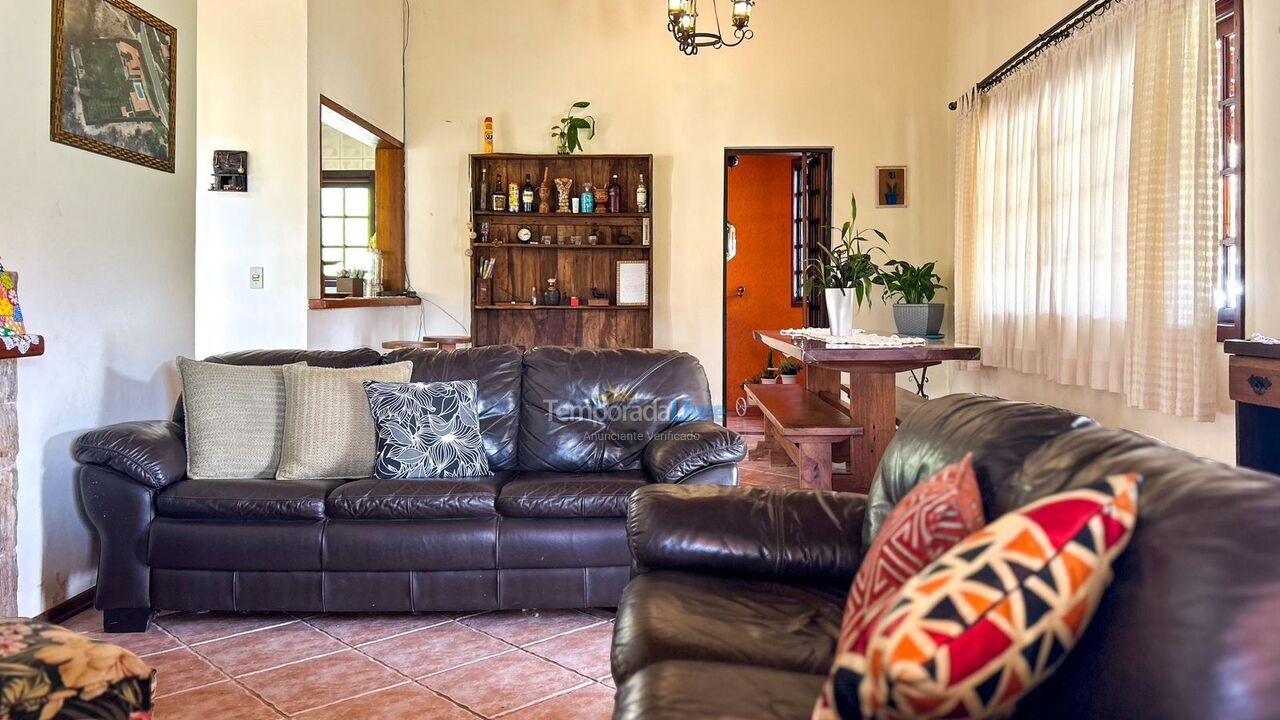 Ranch for vacation rental in Mairinque (Condomínio Porta do Sol)