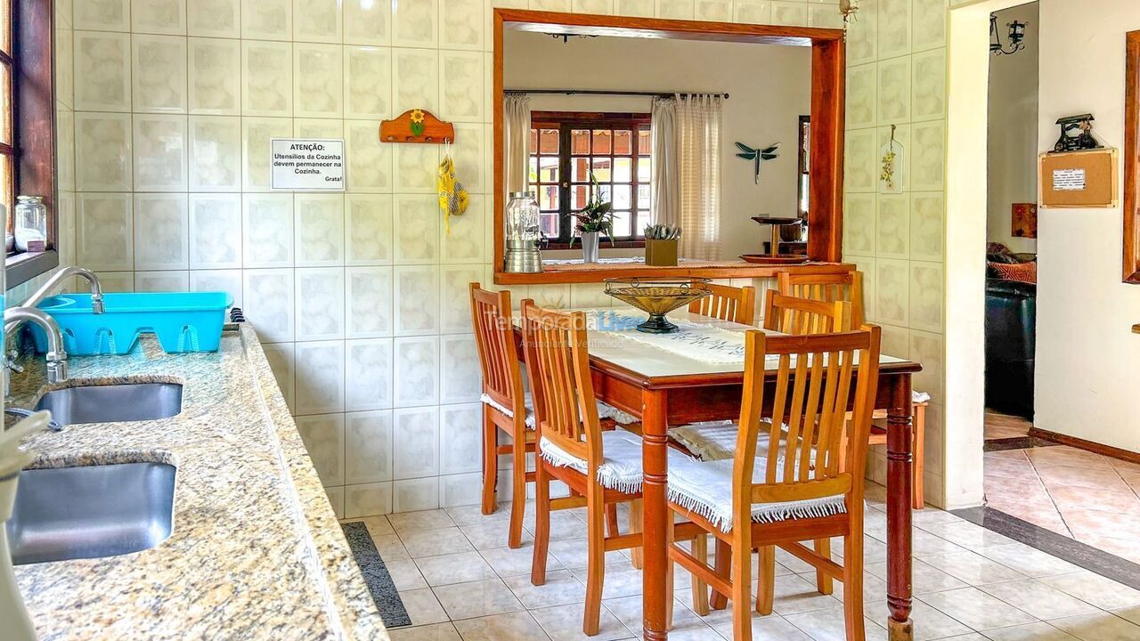 Ranch for vacation rental in Mairinque (Condomínio Porta do Sol)