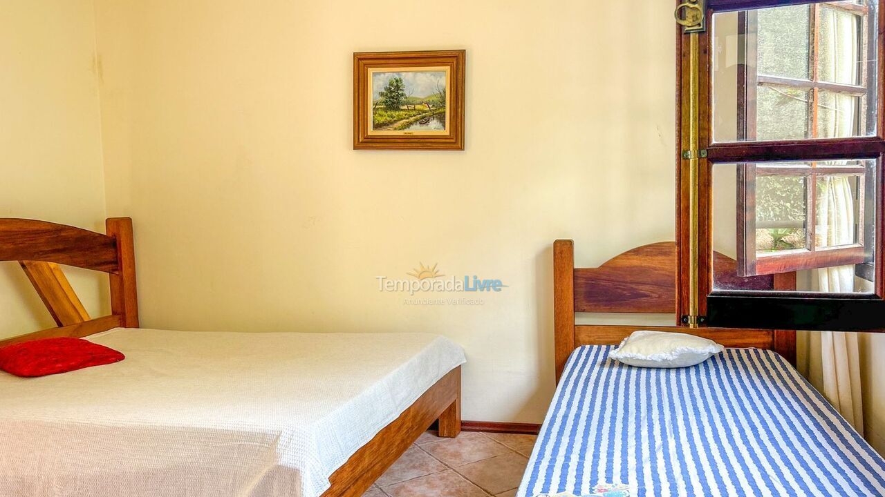 Ranch for vacation rental in Mairinque (Condomínio Porta do Sol)