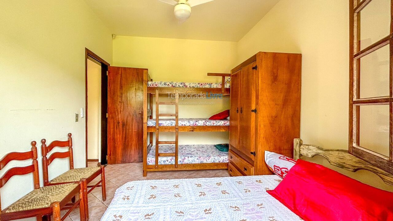 Ranch for vacation rental in Mairinque (Condomínio Porta do Sol)