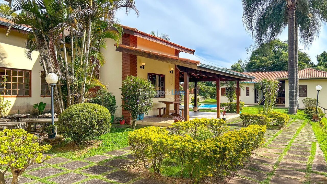 Ranch for vacation rental in Mairinque (Condomínio Porta do Sol)