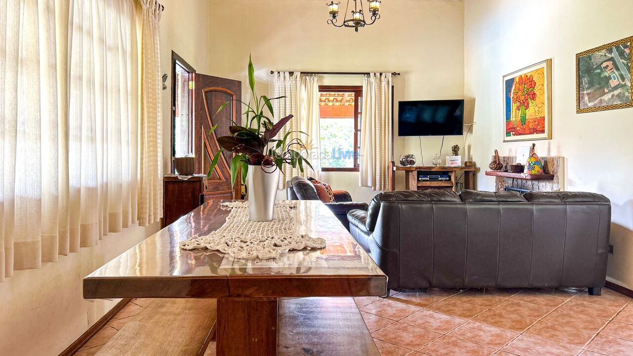 Ranch for vacation rental in Mairinque (Condomínio Porta do Sol)