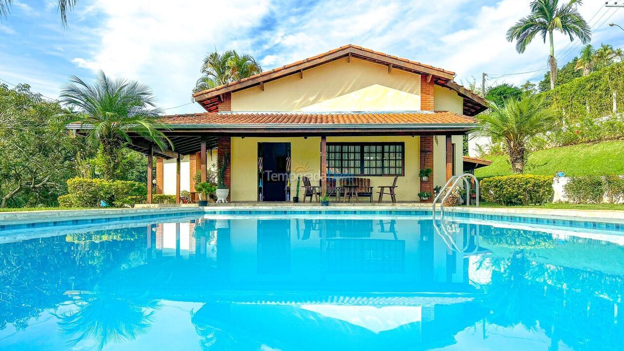 Ranch for vacation rental in Mairinque (Condomínio Porta do Sol)