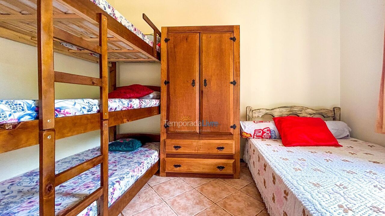 Ranch for vacation rental in Mairinque (Condomínio Porta do Sol)