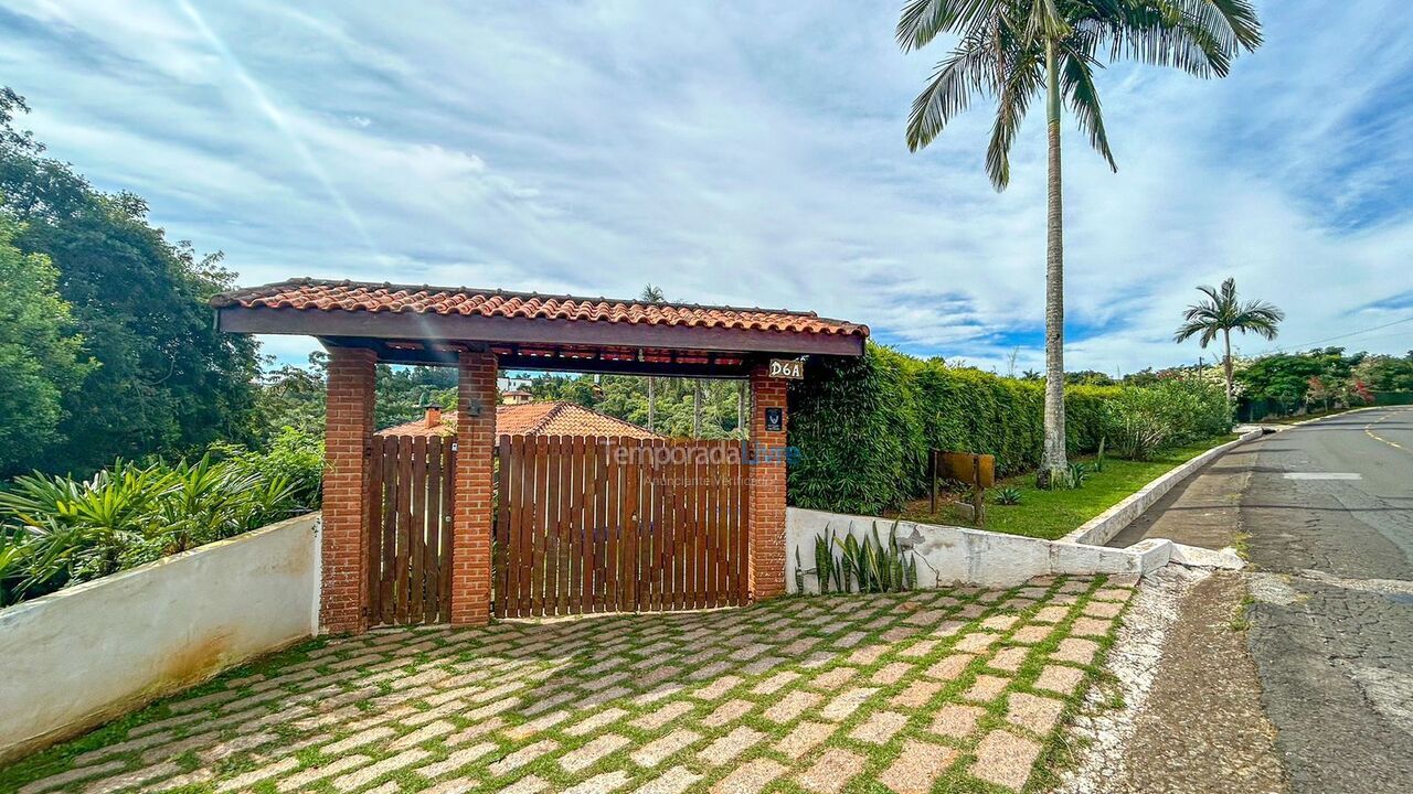 Ranch for vacation rental in Mairinque (Condomínio Porta do Sol)