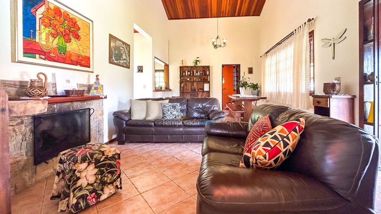 Ranch for vacation rental in Mairinque (Condomínio Porta do Sol)