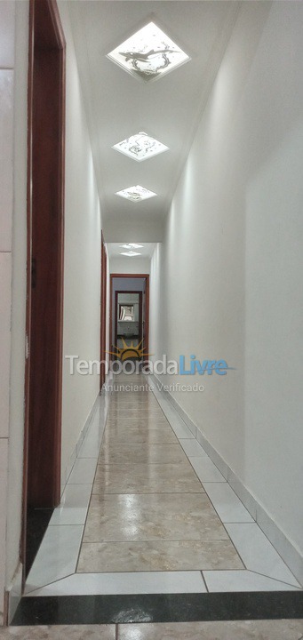 House for vacation rental in Praia Grande (Jardim Imperador)