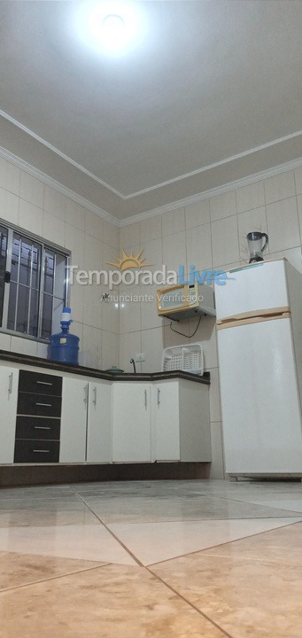 House for vacation rental in Praia Grande (Jardim Imperador)