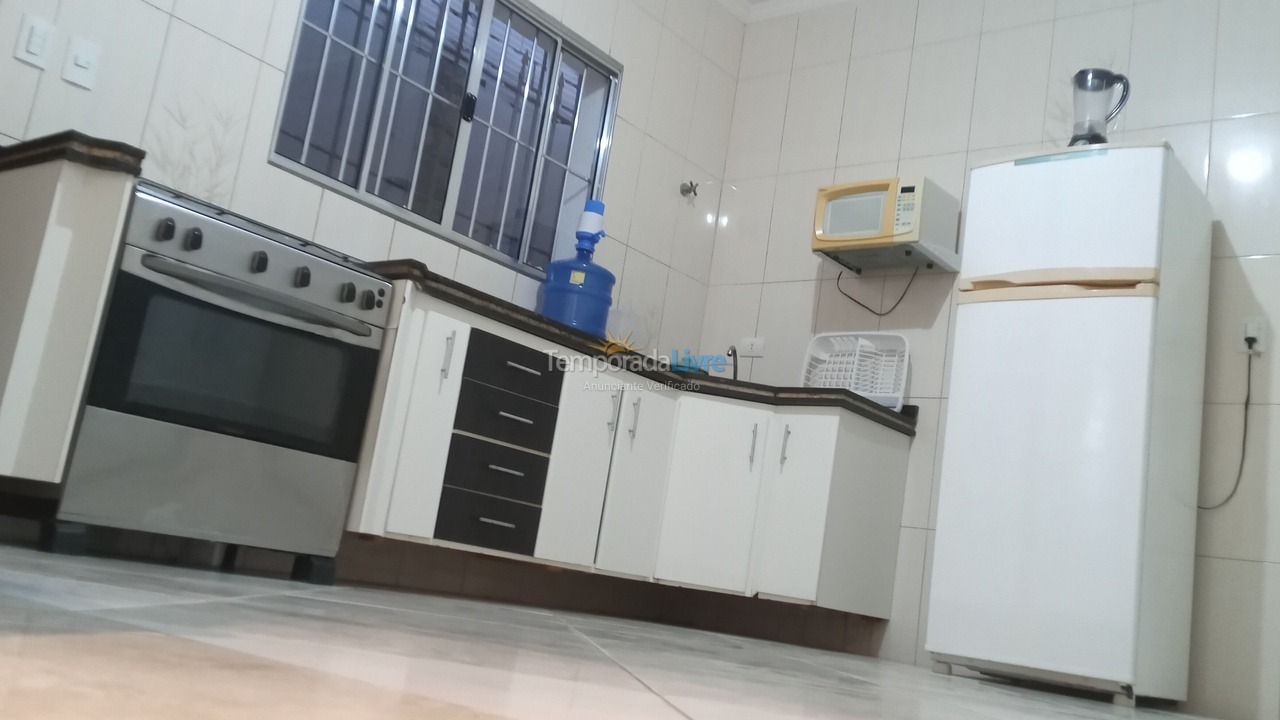 House for vacation rental in Praia Grande (Jardim Imperador)