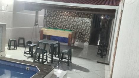 Beautiful House With Pool, Barbecue Covered Deck Near Beach