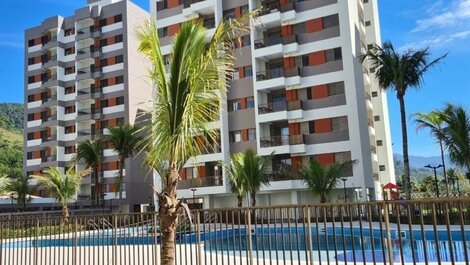 Cond com Piscina a 700 mts da Martim de Sá Ar Cond com Ar Condic e...