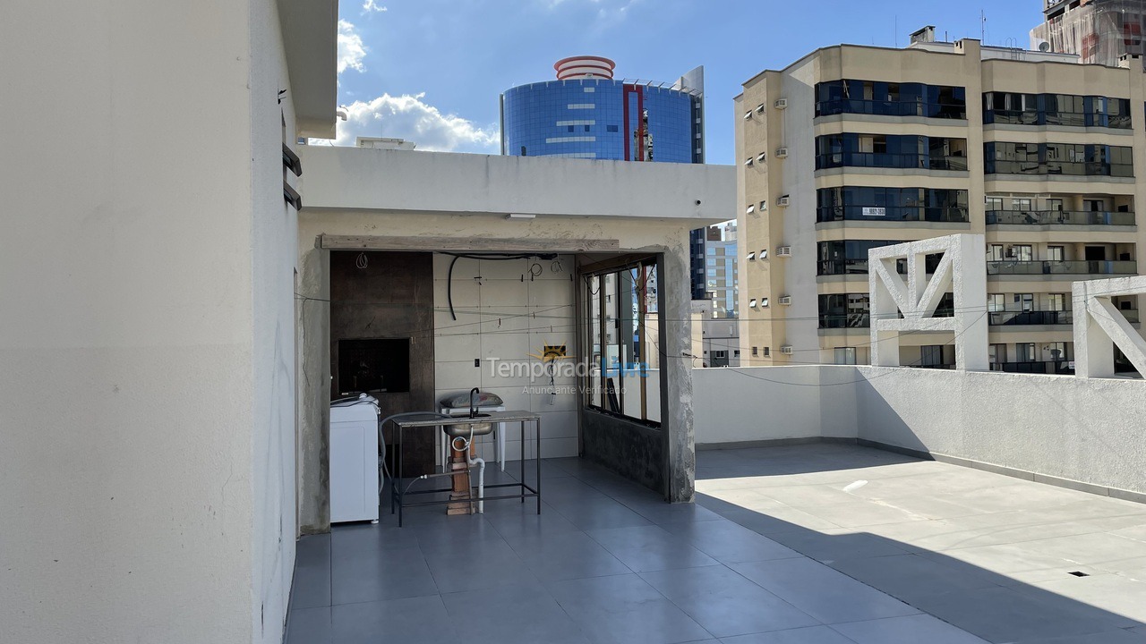 Apartment for vacation rental in Itapema (Meia Praia)