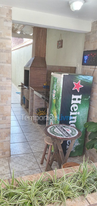 Casa para aluguel de temporada em Praia Grande (Vila Mirim)