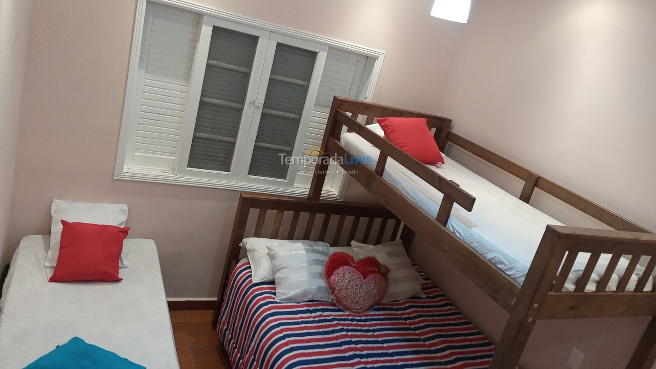 Casa para aluguel de temporada em Praia Grande (Vila Mirim)