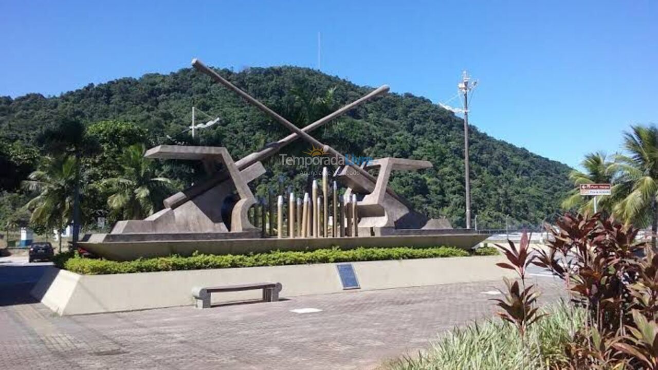 Casa para aluguel de temporada em Praia Grande (Vila Mirim)