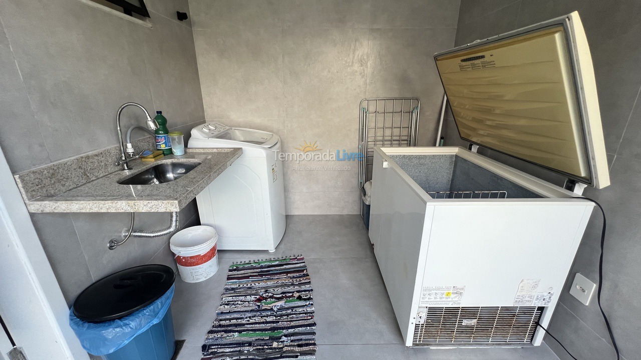 Casa para aluguel de temporada em Camaçari (Praia de Guarajuba)