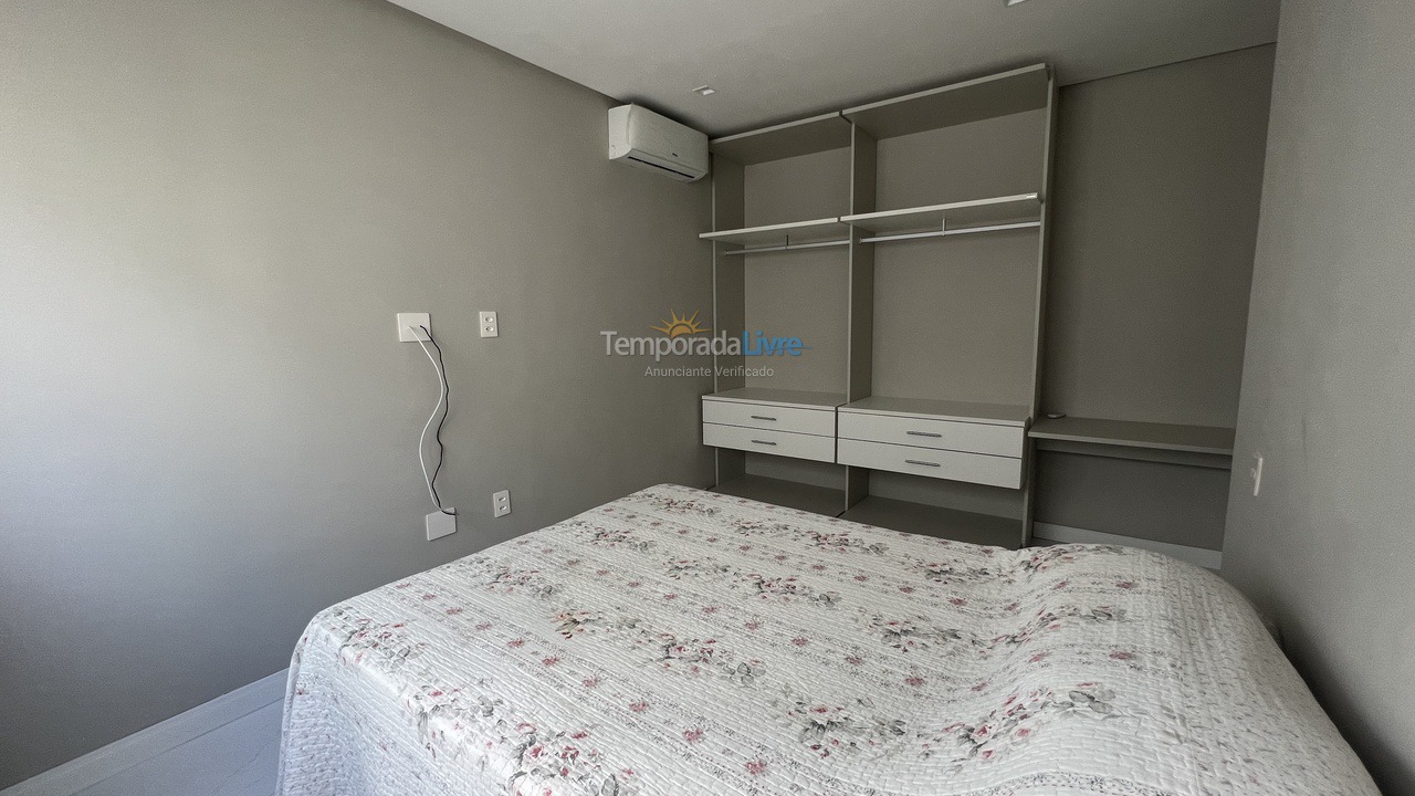 Casa para aluguel de temporada em Camaçari (Praia de Guarajuba)