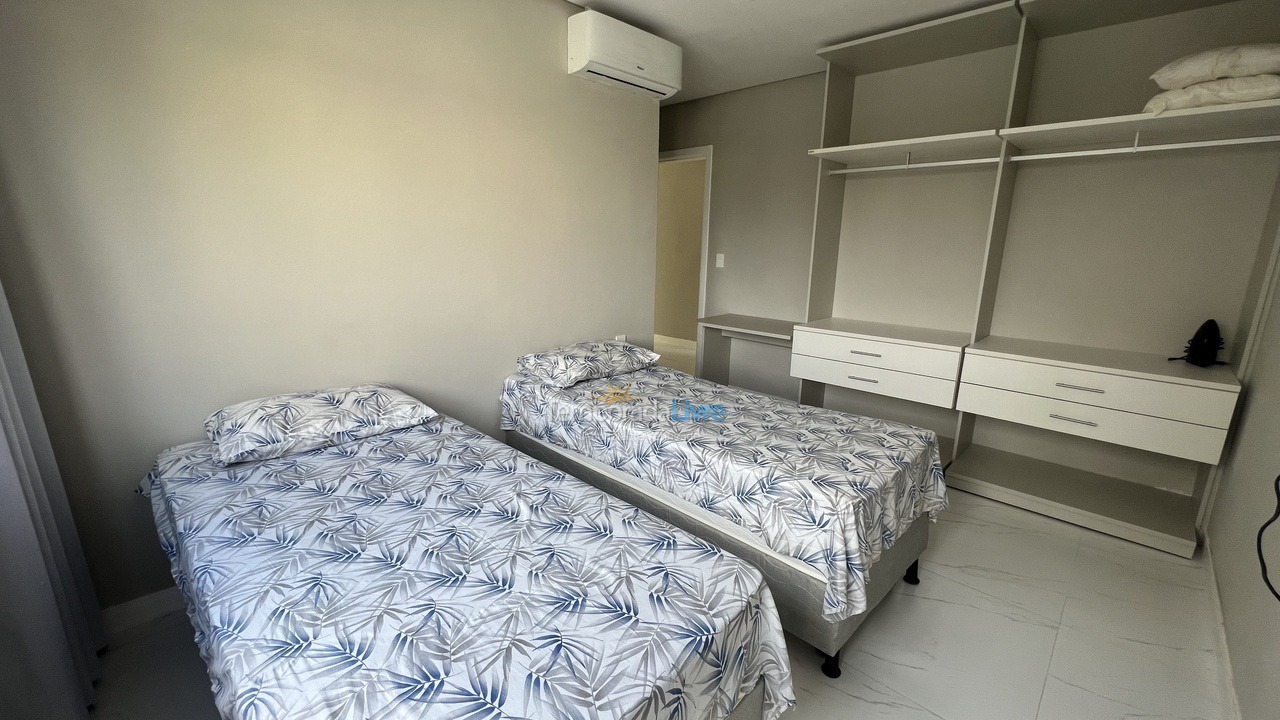 Casa para aluguel de temporada em Camaçari (Praia de Guarajuba)