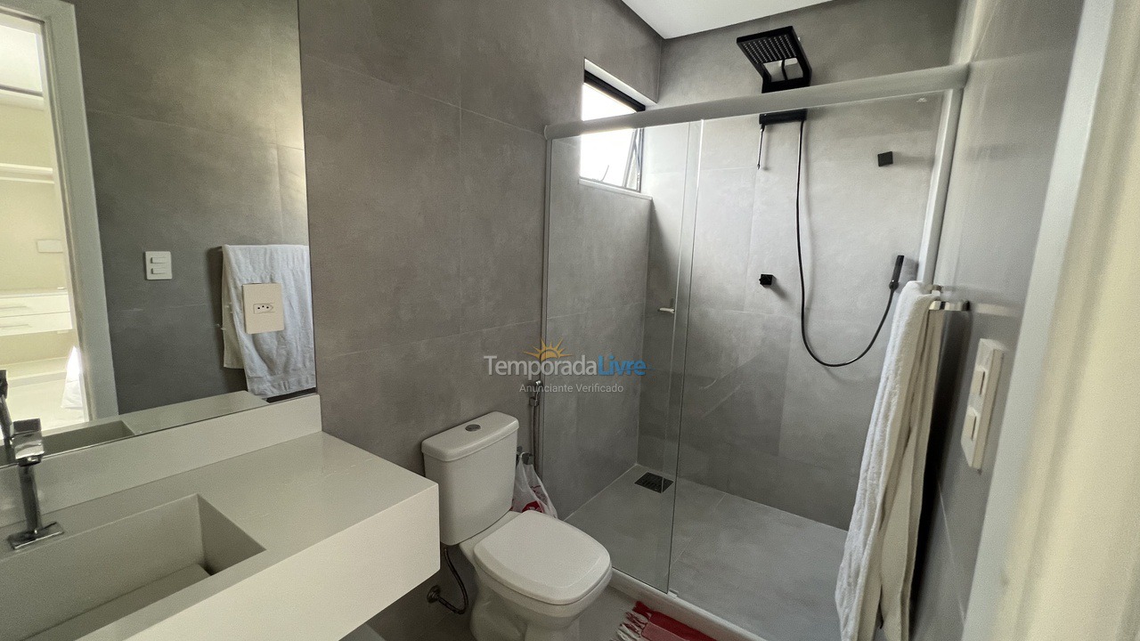 Casa para aluguel de temporada em Camaçari (Praia de Guarajuba)