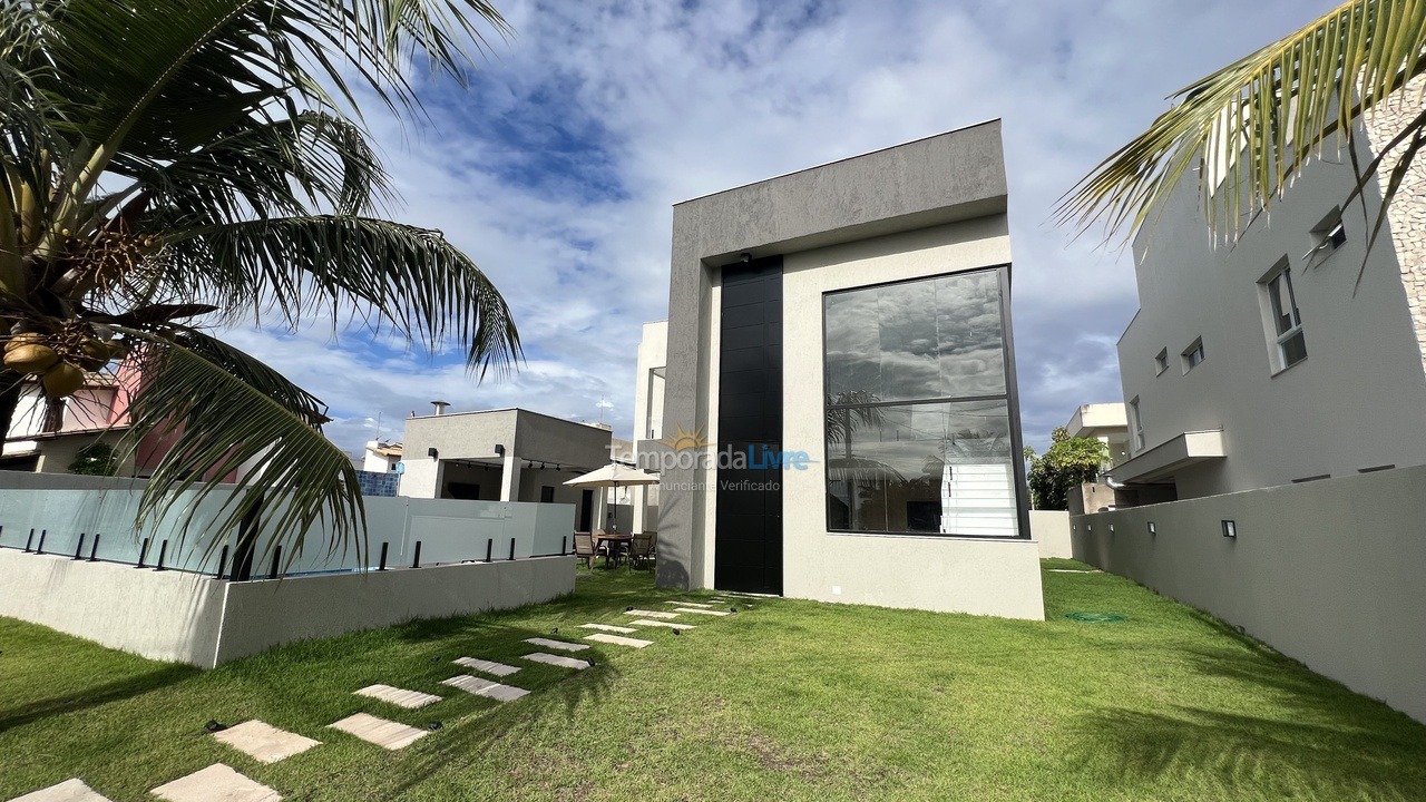 Casa para aluguel de temporada em Camaçari (Praia de Guarajuba)