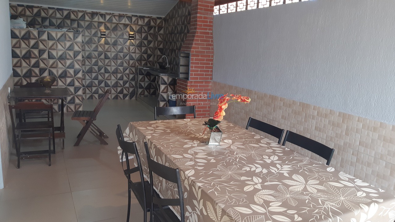 Casa para aluguel de temporada em Santa Cruz Cabrália (Coroa Vermelha)