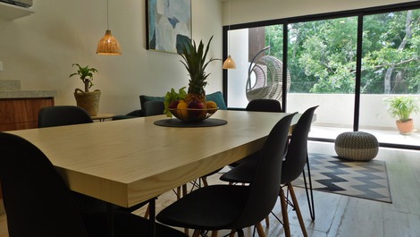 Apartamento com Vista da Selva + Comodidades