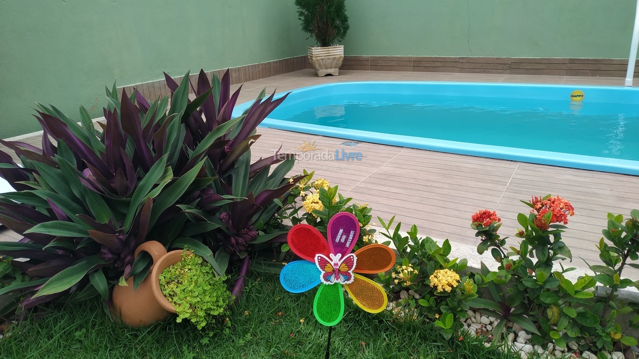 Casa para alquiler de vacaciones em Fundão (Praia Grande)