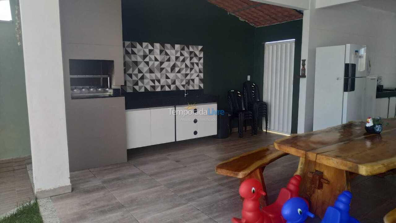 Casa para alquiler de vacaciones em Fundão (Praia Grande)