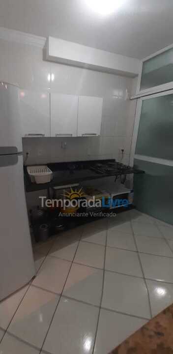Apartamento para aluguel de temporada em Bertioga (Centro)