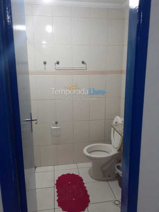 Apartamento para aluguel de temporada em Bertioga (Centro)