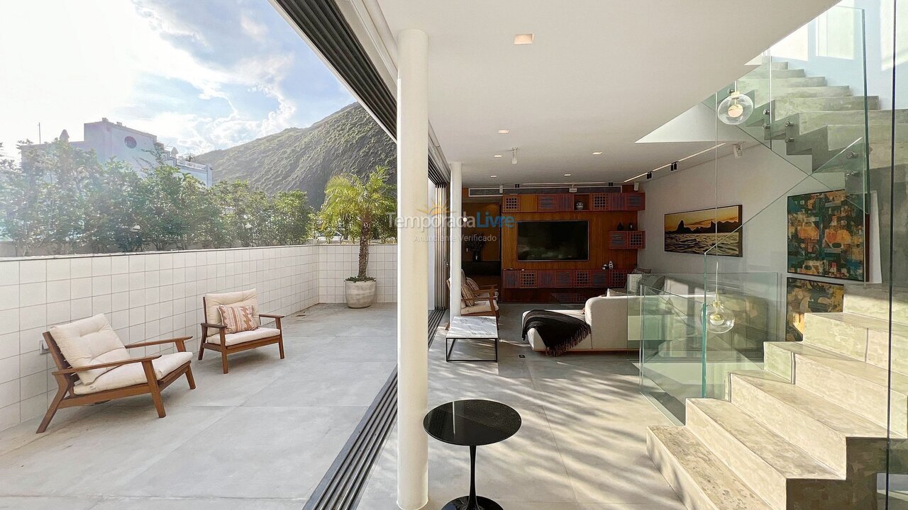 Gallery Detail: Apartment In Copacabana Rio De Janeiro For Vacation Rental 127228