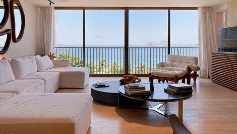 Apartamento de luxo de 4 quartos com vista para o mar em Ipanema