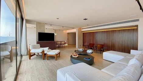 Apartamento de luxo de 4 quartos com vista para o mar em Ipanema
