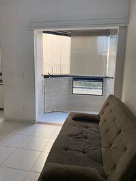 Excelente apto, 1 quarto, 30 mts da praia e 250 mts do Centrinho