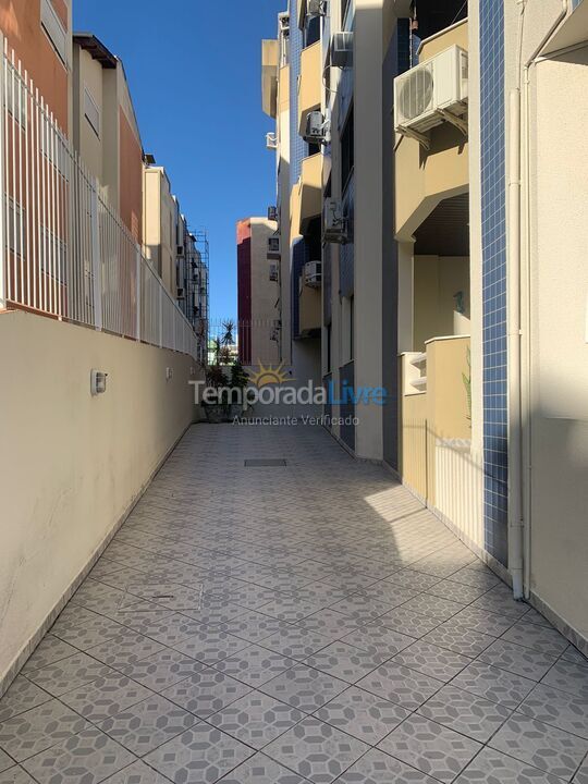 Apartamento para aluguel de temporada em Florianopolis (Canasvieiras)