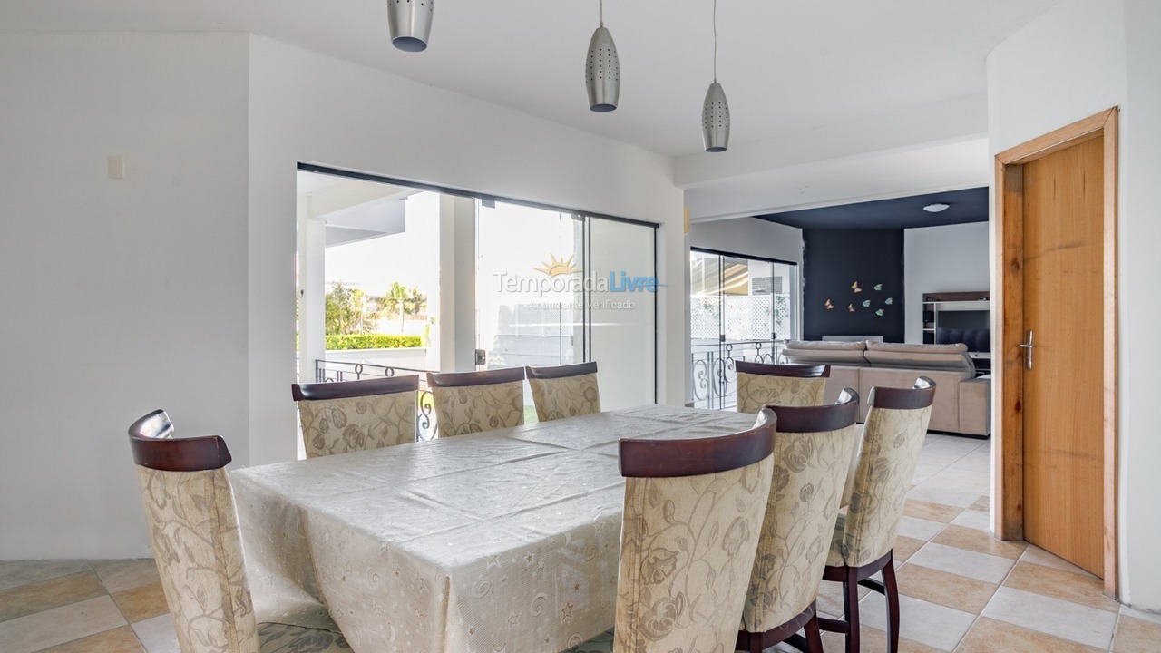 Casa para alquiler de vacaciones em Florianopolis (Jurerê Internacional)