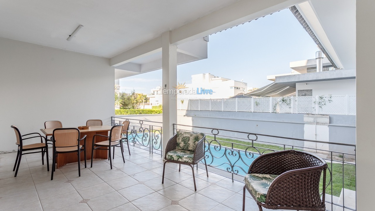 Casa para alquiler de vacaciones em Florianopolis (Jurerê Internacional)