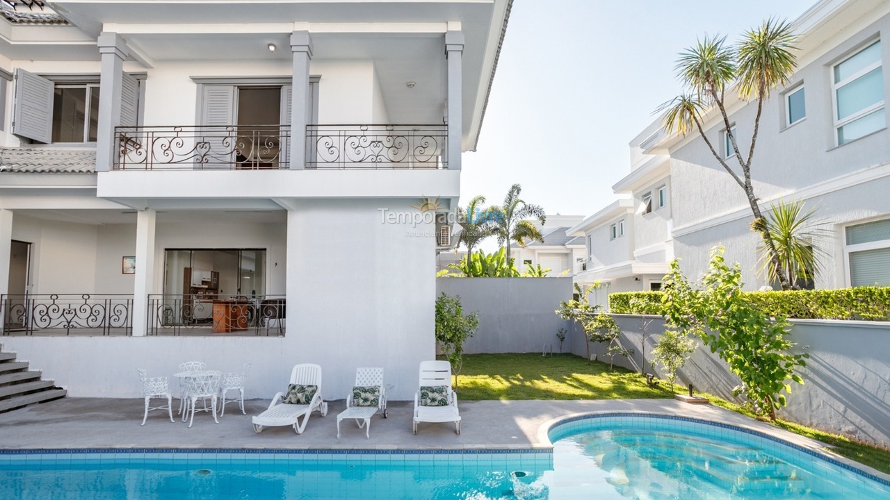 Casa para alquiler de vacaciones em Florianopolis (Jurerê Internacional)