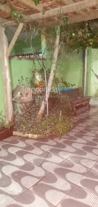 Casa para aluguel de temporada em Ubatuba (Pereque Açu)