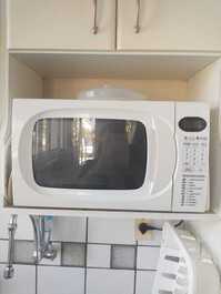 SEU APARTAMENTO PÉ NA AREIA NA PRAIA DE CANASVIEIRAS!