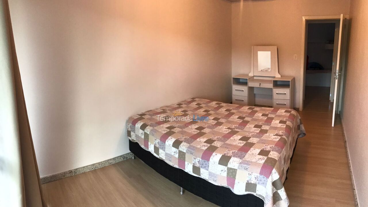 Chácara / sítio para aluguel de temporada em Concórdia (Km 03)